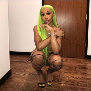 Meet your Posher, Rachel